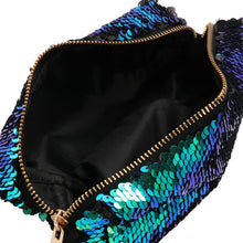 Load image into Gallery viewer, Mermaid Green to Black Flip Sequin Pouch